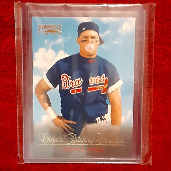 Chipper Jones - 1996 Pinnacle - Christie Brinkley Collection – Card No. 5 - Picture 1 of 2